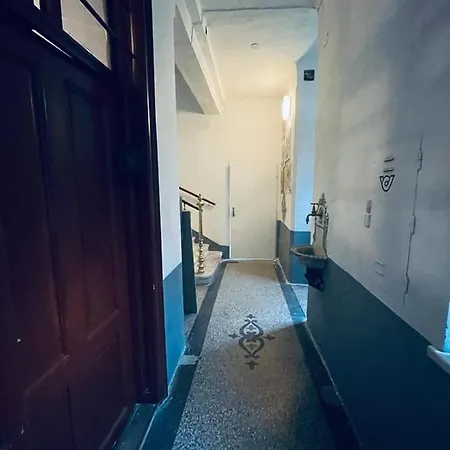 Titanic 2 Appartement Wenen Buitenkant foto